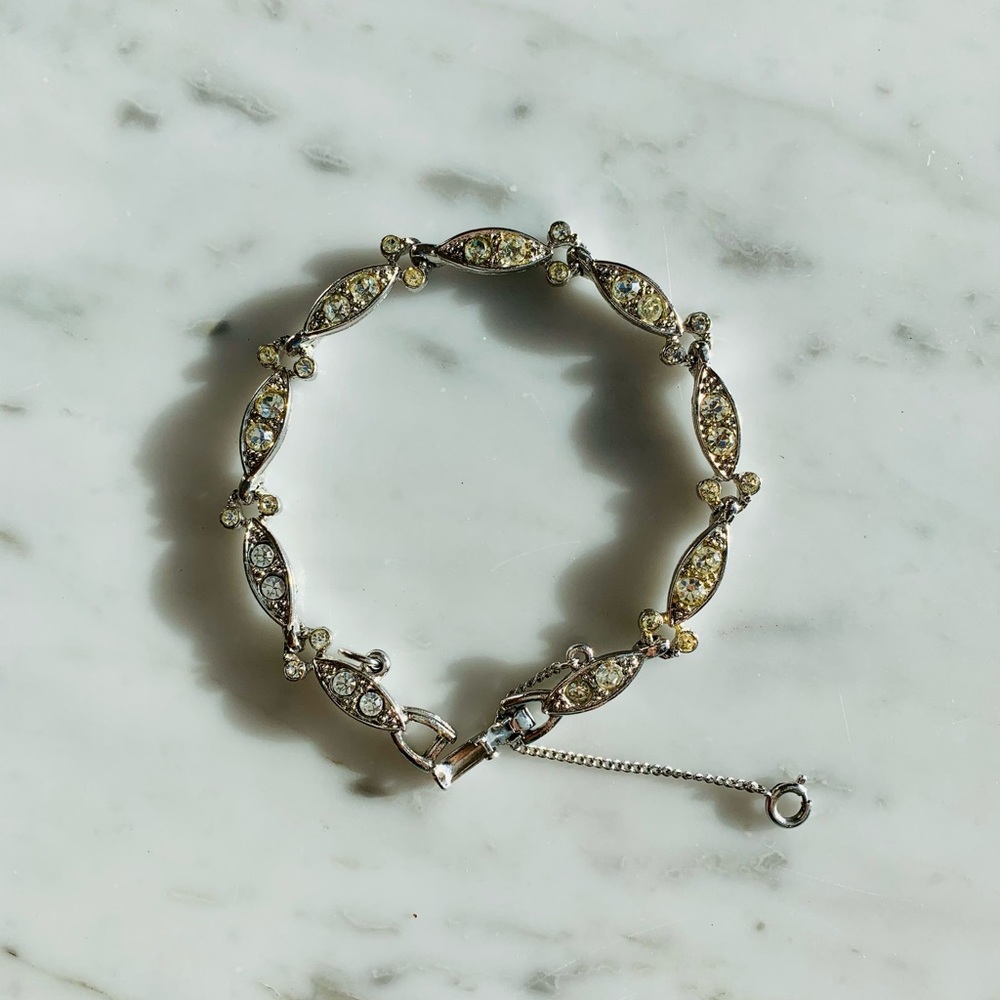 Vintage Sarah Coventry Rhinestone Bracelet